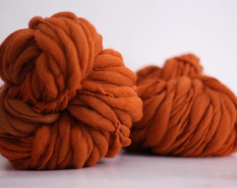 Hand Spun Thick and Thin Yarn Bulky Wool Slub  tTs™ Hand Dyed Cinderella's Carriage