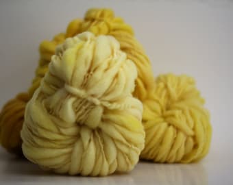 HandSpun Thick and Thin Yarn Bulky Chunky Wool Slub  Hand Dyed TTS™ Yellow Oxide