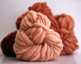 HandSpun Thick and Thin Yarn Bulky Wool Slub  Hand Dyed Tts™ Pozzuoli Red