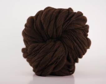 Thick and Thin Yarn Hand Spun Wool Base Bare Dyeing Slub TtS(tm) Bulk Natural Plank
