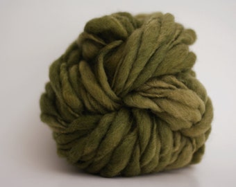 HandSpun Wool Yarn Thick and Thin Bulky Chunky Slub Hand Dyed TTS™ Mint Chutney