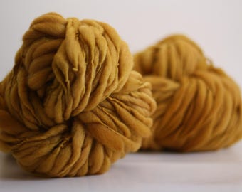 Hand Spun Thick and Thin Yarn Bulky Chunky Wool Slub  Hand Dyed TTS™ Fudge Caramel