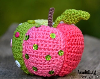 Crochet pattern - Patchwork apple / VendulkaM / Autumn / Fall decoration / Amigurumi / Crochet fruit / Digital tutorial / pdf