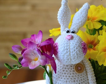 Modèle au crochet - Lapin de Pâques par VendulkaM / Décoration de Pâques / amigurumi, jouet au crochet/modèle numérique, DIY, pdf