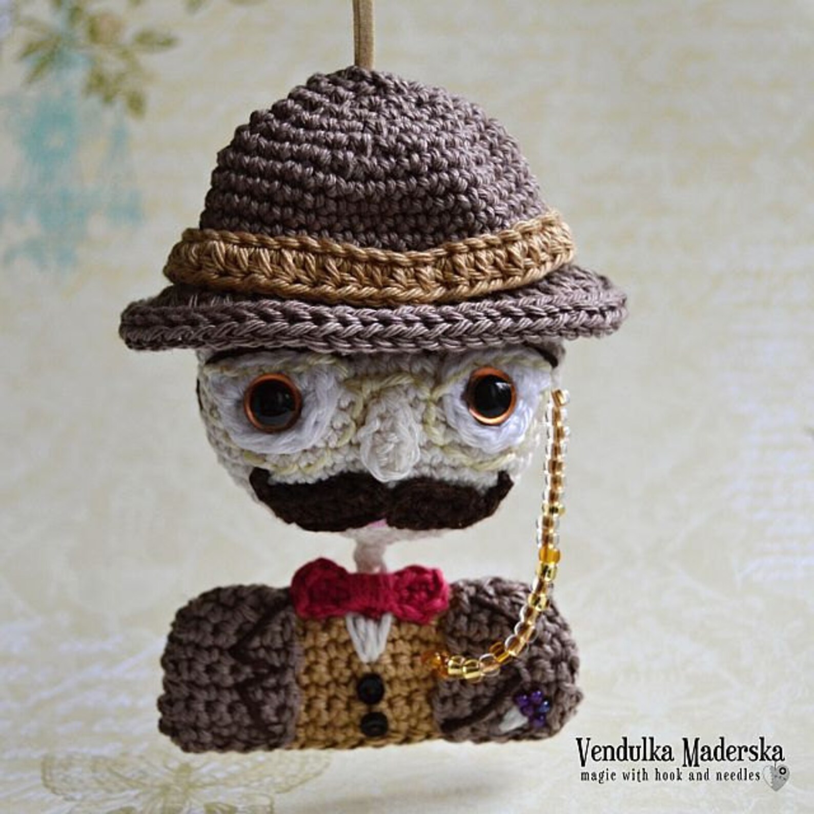 Monsieur Hercule Poirot - Crochet Pattern - Etsy