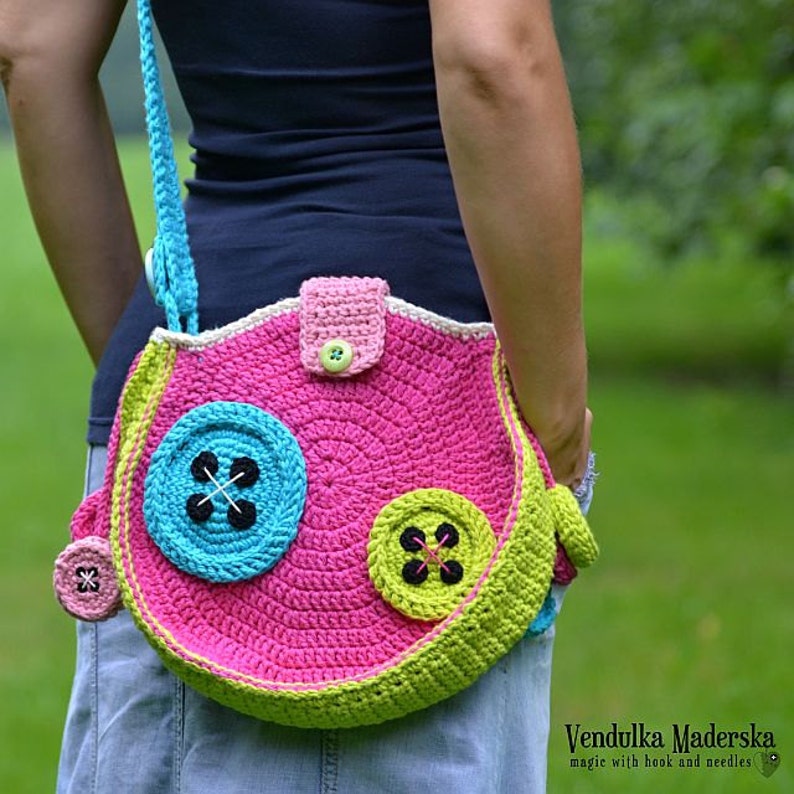 Crochet Buttons Bag crochet pattern, DIY image 2