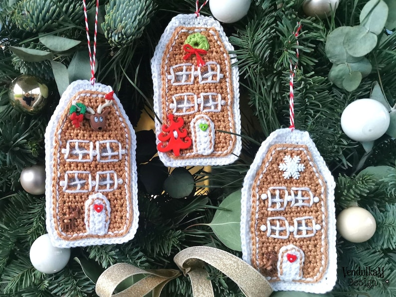 Crochet pattern: gingerbread house Christmas decoration wallhanging ornament digital tutorial pdf VendulkaM image 1