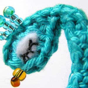 Patron au crochet broche paon DIY image 2