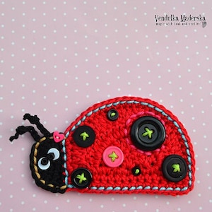 Crochet ladybug applique - pattern, DIY