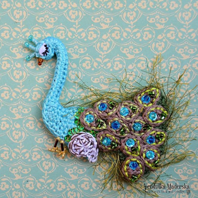 Patron au crochet broche paon DIY image 5