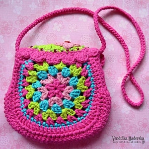 Adorable DIY Birdie Purse Crochet Pattern image 4