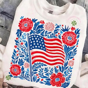 Floral American Flag PNG, Patriotic 4th of July Sublimation Design, Red White and Blue Boho Flowers Graphic, Independence Day Shirt PNG