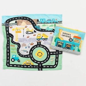 Alfombrilla y bolsa para coche de juguete, transportador de coche de juguete, juguete portátil para viajes, juguetes para viajes por carretera, alfombrilla de juego para viajes, pequeño juguete de viaje, carrito sensorial para coche, alfombrilla plegable para coche