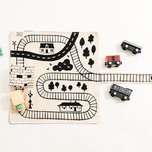 train track play mat
