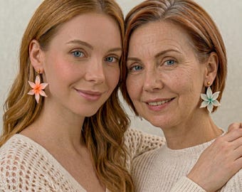 Mother Daughter Earring Set, Matching Mom and Me Jewelry, Handmade Floral Gift for Mom