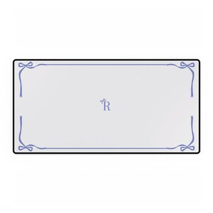 Tapis de bureau R Initial : décoration d&#39;espace de travail girly personnalisée