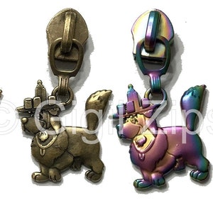 Nana - Dog Nanny - Size 5 Zipper Pull