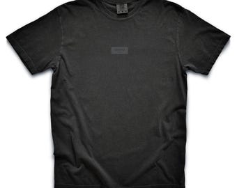 SUPER Minimal Rectangle Logo von OHNO New York T-Shirt