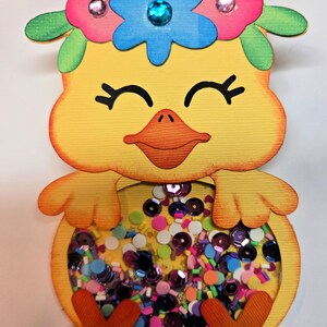 Rassemblement de papier de EASTER CHICK SHAKER 3D découpé pour un album ou une carte de scrapbooking préfabriqués par Rhonda