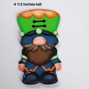 NUTCRACKER GNOME CHRISTMAS paper piecing 3D die cut for premade scrapbook page album or card by Rhonda