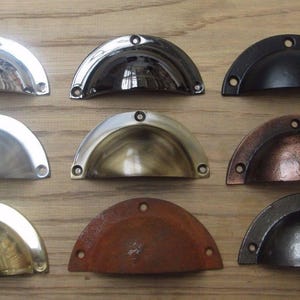 Maniglia a tazza piccola vittoriana semplice, maniglia vintage per mobile, cassetto, guscio per armadio, ottone cromato lucido, ghisa, rame antico, rustico retrò