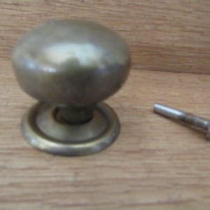 ANTIQUE BRASS/ Polished BRASS rustic retro vintage furniture cabinet round knob cupboard drawer dresser pull knob handle retro restoration