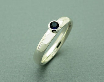 Bague en argent saphir bleu