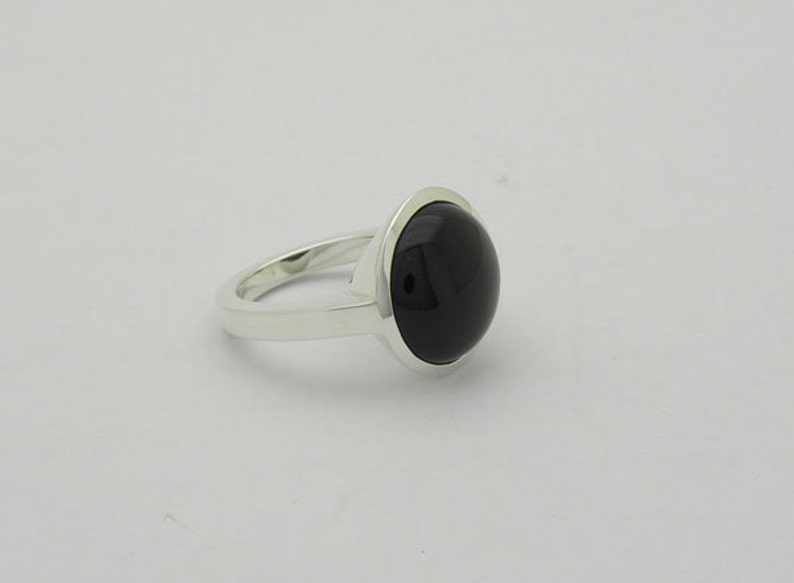 onyx silver ring image 3
