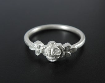 rosebud ring in solid sterling silver