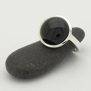 onyx silver ring image 1