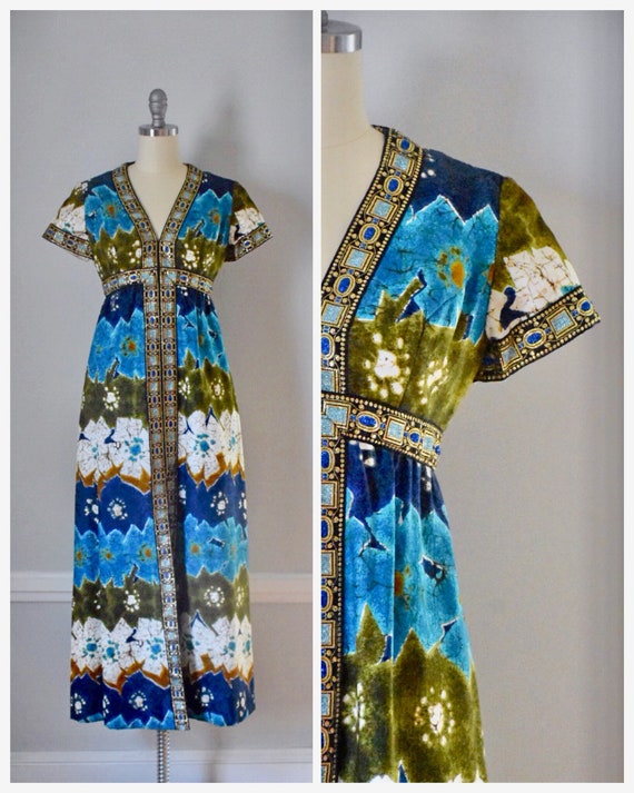 Vintage 60s Hawaiian Dress