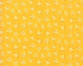 15-Inch Remnant Best Friends Forever Tic Tac Toe in Dark Yellow, Stacy Iest Hsu, 100% Cotton Fabric, Moda Fabrics, 20628 16
