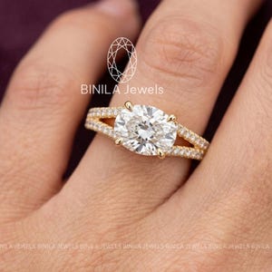 East West Set 1CT Oval Moissanite Engagement Ring, Wedding Promise Ring, Split Shank Ring, Double Band Ring, Hidden Halo Gold Bridal Ring