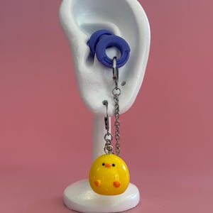 Chick Charm örhängen med öronproppar | Rave öronsmycken | Festival öronsproppshållare | EDM-tillbehör