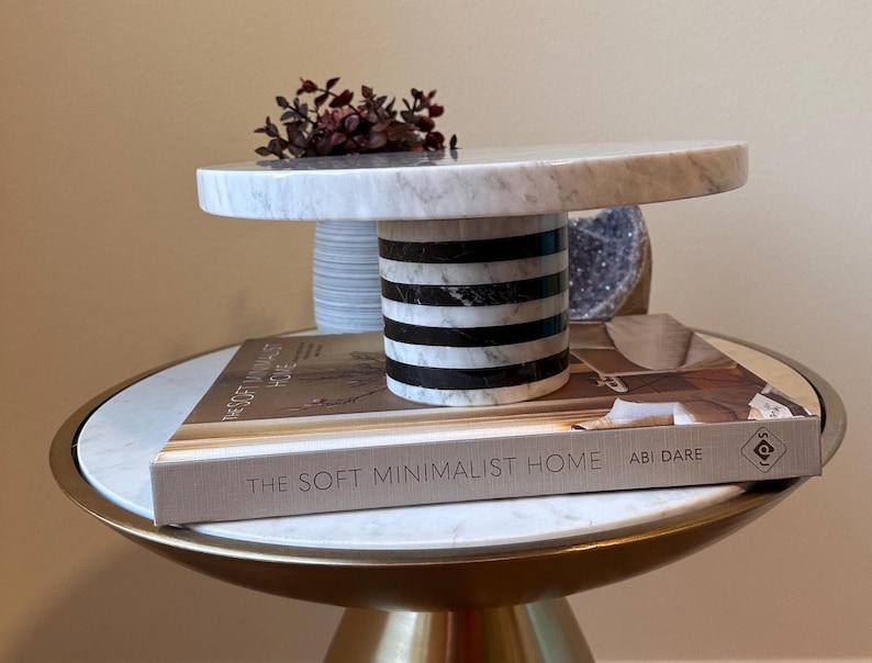 MarBeliaMarble Cake Stand
