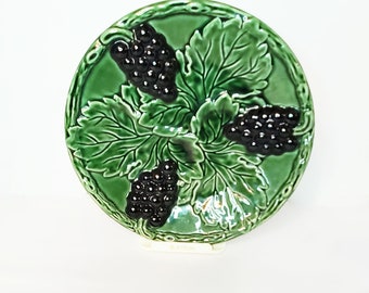 Jay Willfred Majolica Grape Art Collectible Plate