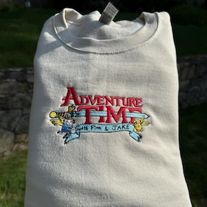 Äventyrstid Hoodie/Tröja – Broderad Tecknad Rund Halsringning Present till Fans