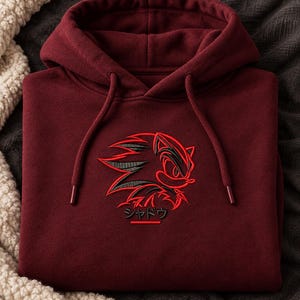 Shadow the Hedgehog Sweatshirt mit Stickerei, Rundhalsausschnitt, rote und schwarze japanische Schriftzeichen, Gamer-Streetwear