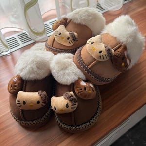 Pantoufles Kawaii Kitty | Chaussures maison d&#39;hiver pelucheuses | Polaire douillette + antidérapant | Chaussures d&#39;intérieur