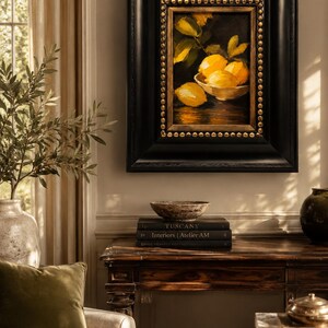 Cuadro con textura de naturaleza muerta de limones, estilo impasto, enmarcado en negro y dorado, ideal para la cocina. Obra original, hecha a medida. imagen 20
