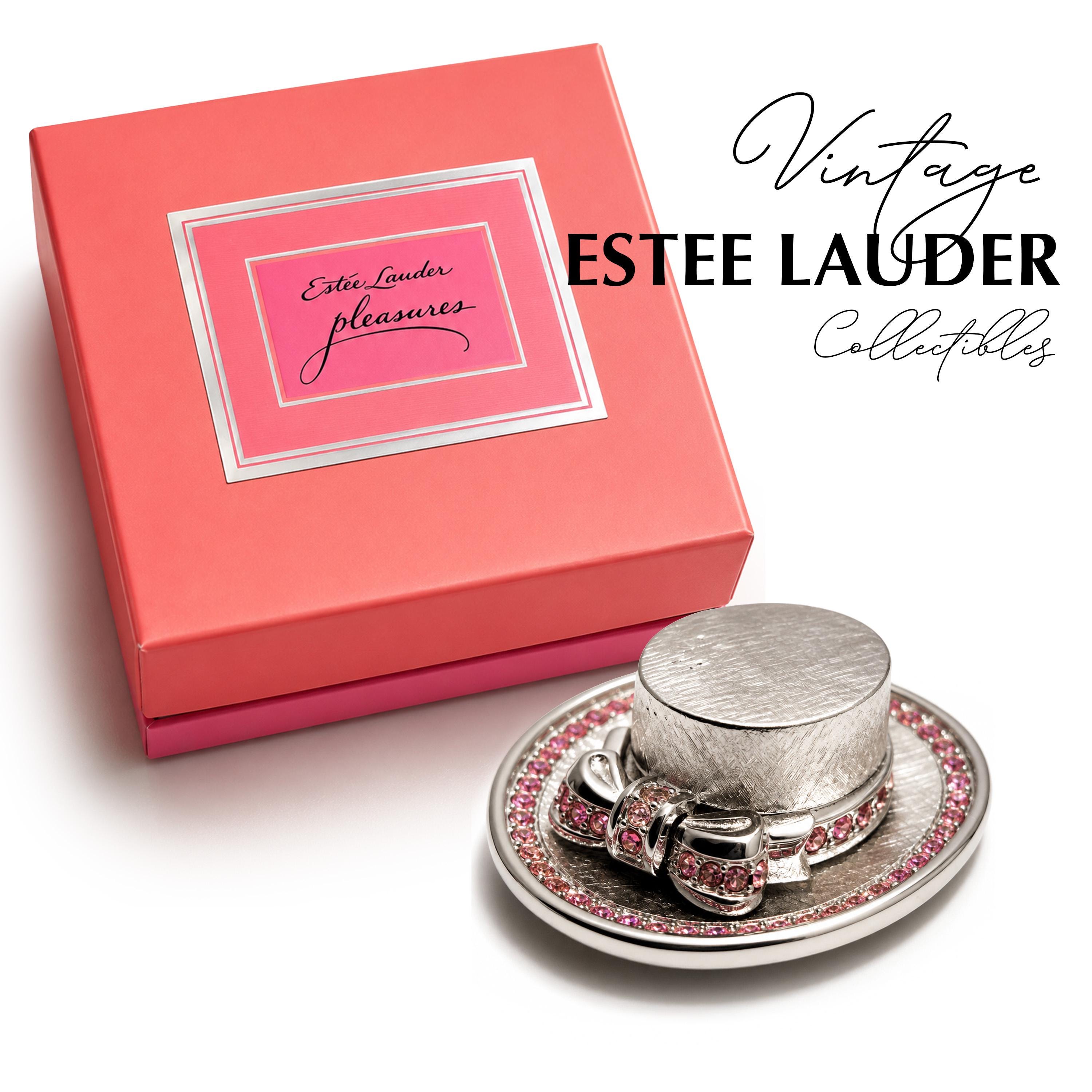 Vintage Rare Estée Lauder Luxury Pleasures Straw Hat Solid Perfume Compact, Pink Crystal Bow Mint Collectible