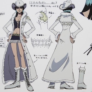 Peut inclure: Une fiche de design de personnage montrant une silhouette avec un chapeau de cow-boy blanc, un long manteau blanc bordé de fourrure, un haut sombre et un short sombre. L'illustration inclut des vues de face et de dos, des détails des motifs du manteau et des bottes blanches à lacets.