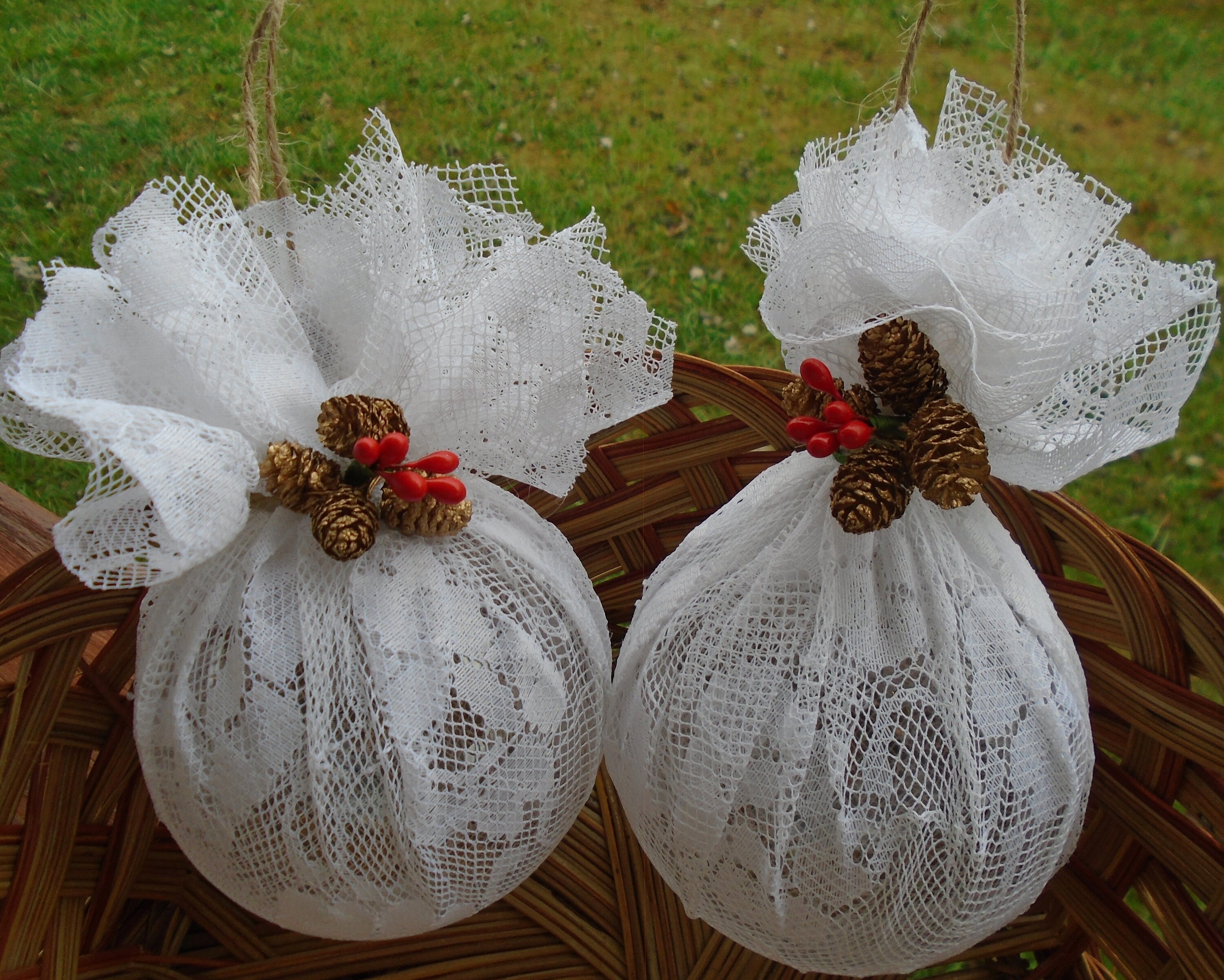 Handmade White Lace Christmas Ornaments 4 inch Clear Plastic Etsy