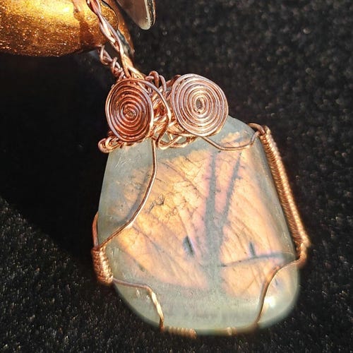 ワイヤーラップムーンストーンペンダント - Etsy 日本