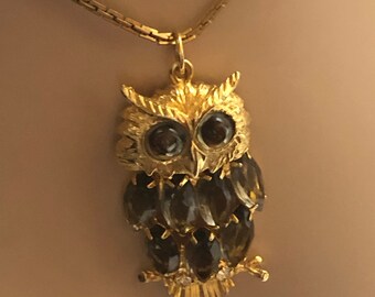 10 pcs of Antique Bronze Lovely Owl Charm Pendants 45x52mm --J20746