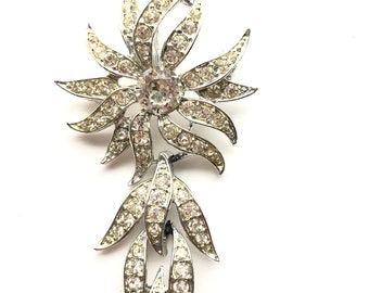 Sarah Coventry Dangle Brooch