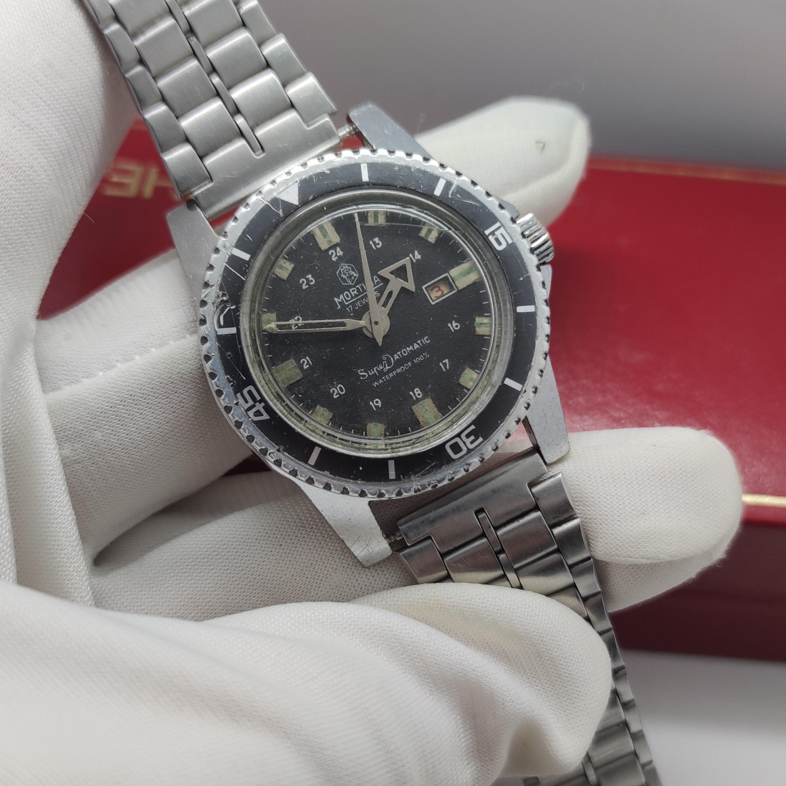 Mortima Diver - Etsy