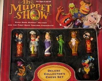 Vintage The Muppet Show Deluxe Collectors Tin Chess Set