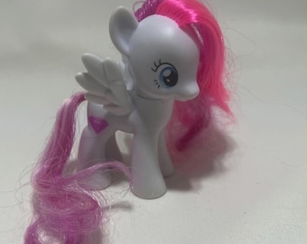My Little Pony G4 Brushable Diamond Rose Figure