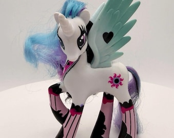 My Little Pony G4 Ponymania Princess Celestia Brushable Figure